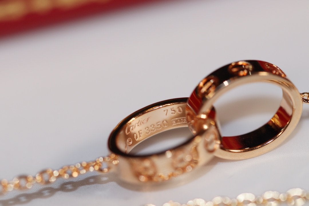 Mysitc LOVE NECKLACE PINK GOLD AND SILVER