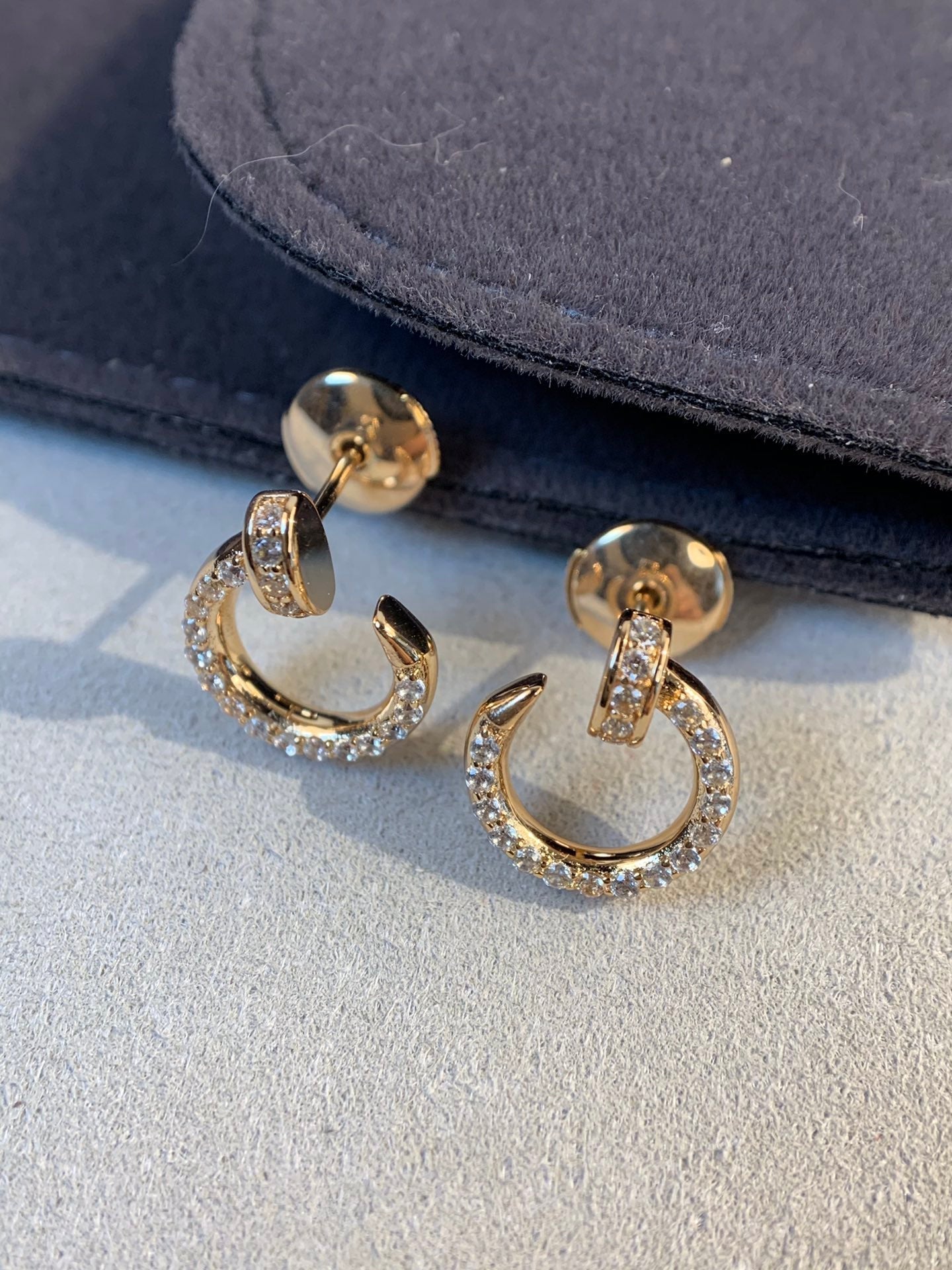 Mysitc JUSTE EARRINGS GOLD DIAMONDS