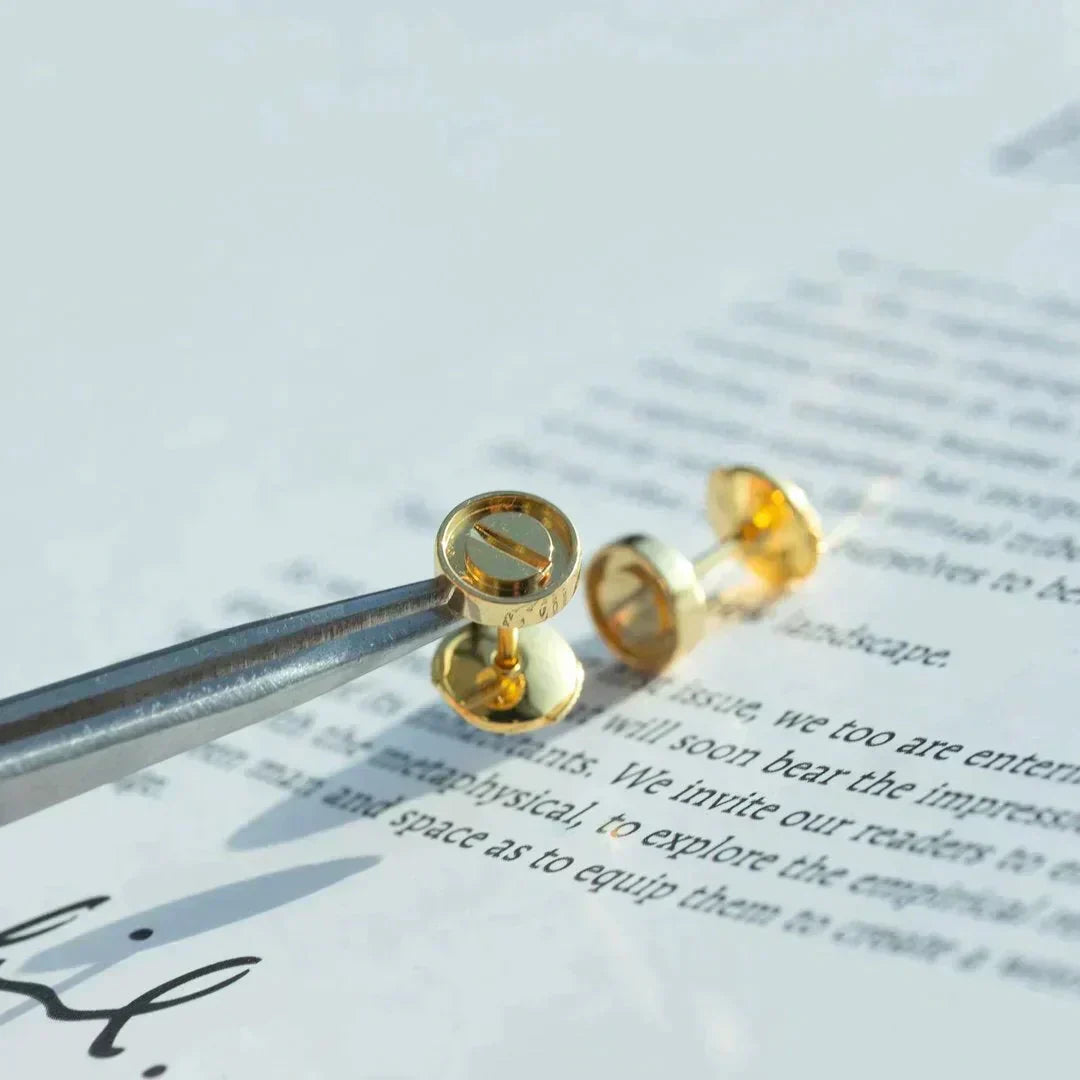 Mysitc LOVE EARRINGS GOLD 10MM
