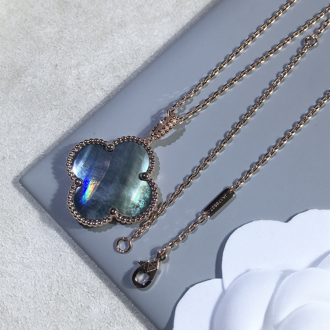 Mysitc CLOVER 25MM GOLD DARK MOP BIG CLOVER NECKLACE