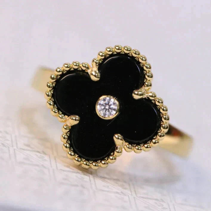 Mysitc CLOVER ONYX RING GOLD DIAMOND