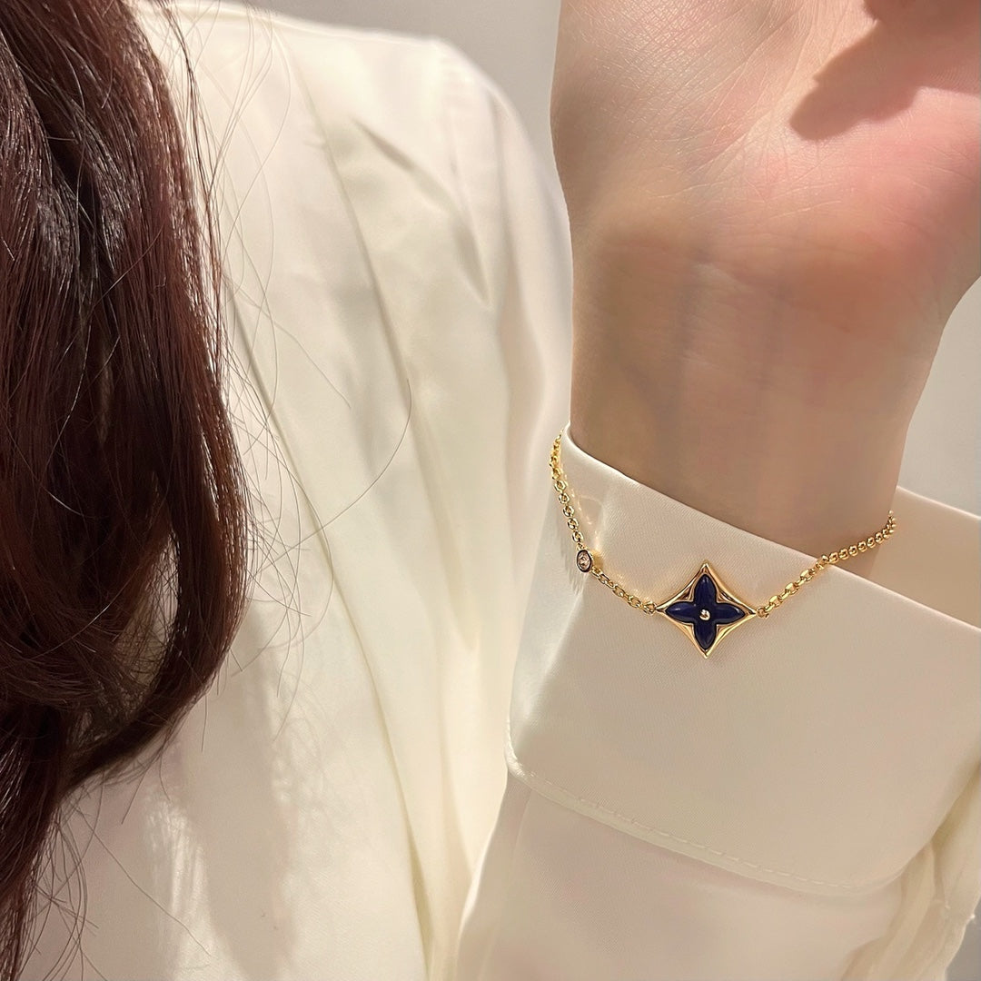 Mysitc COLOR STAR PINK GOLD DIAMOND BRACELET