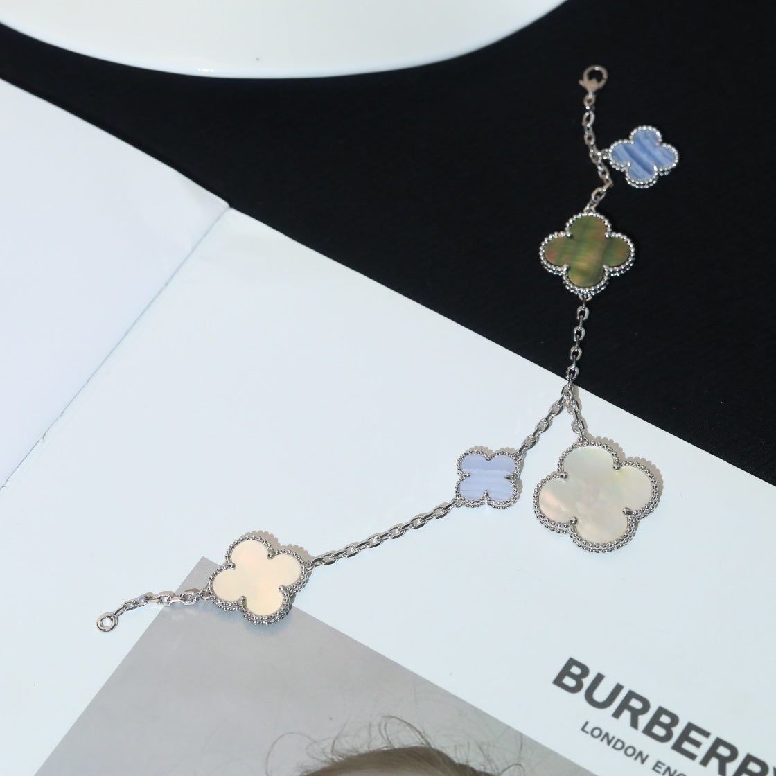 Mysitc CLOVER BRACELET 5 MOTIFS MOP CHALCEDONY SILVER