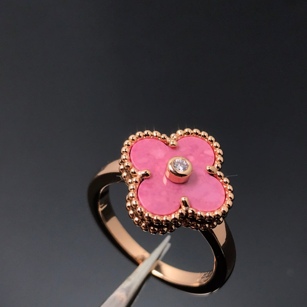 Mysitc CLOVER RHODONITE ROSE GOLD RING