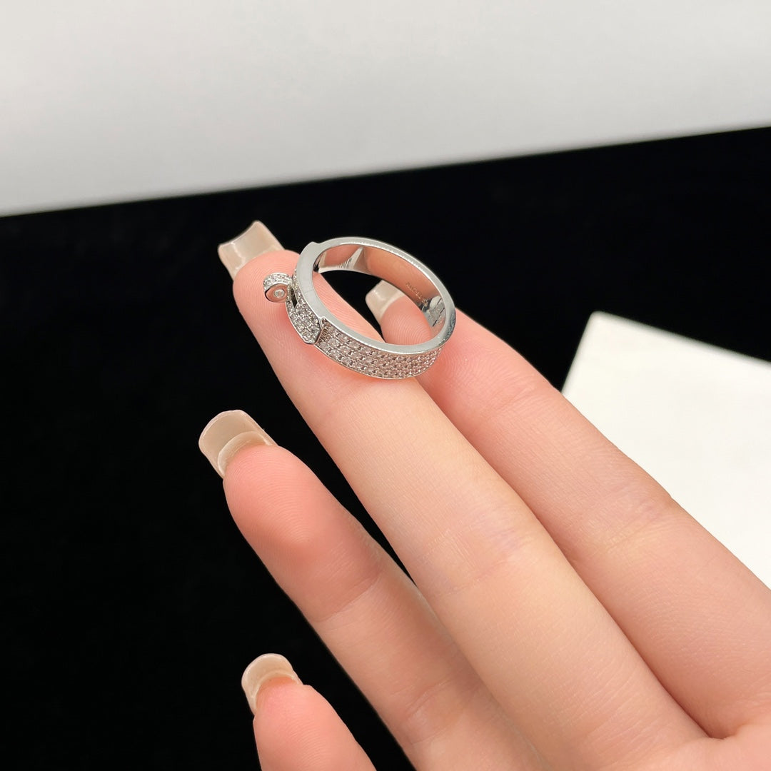 Mysitc KELLY SILVER DIAMOND RING