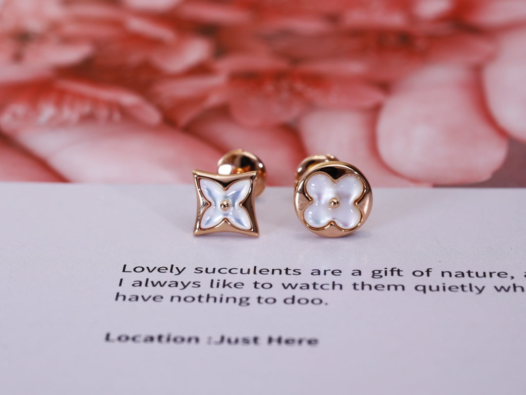 Mysitc STAR AND SUN PINK GOLD MOP STUD EARRINGS