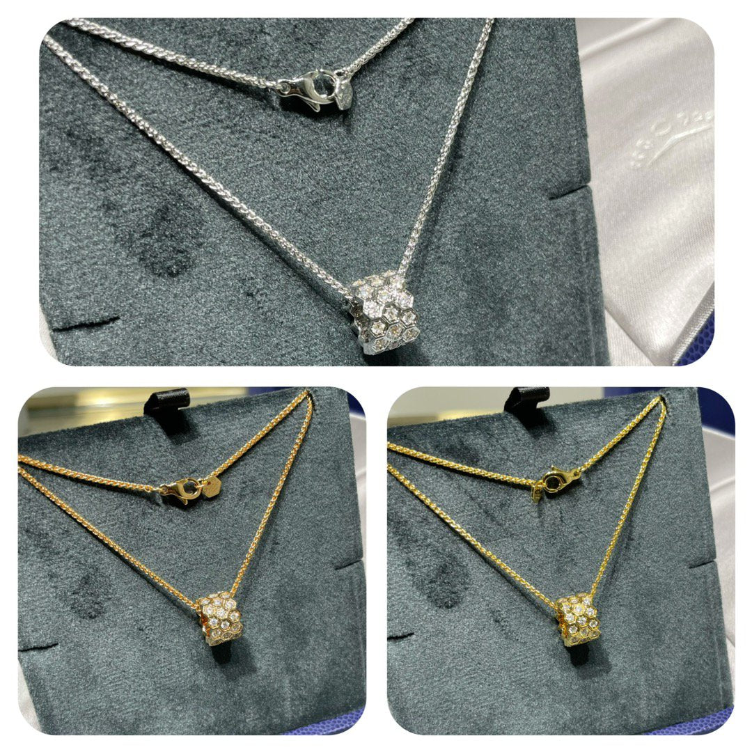 Mysitc BEE LOVE DIAMOND PAVED 3 ROW NECKLACE
