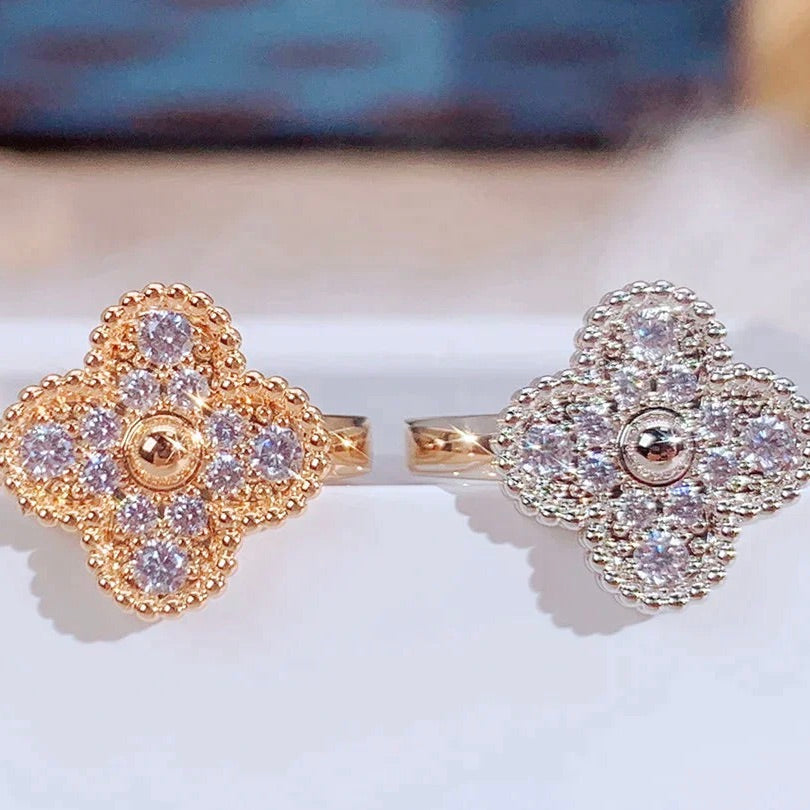 Mysitc CLOVER DIAMOND RING