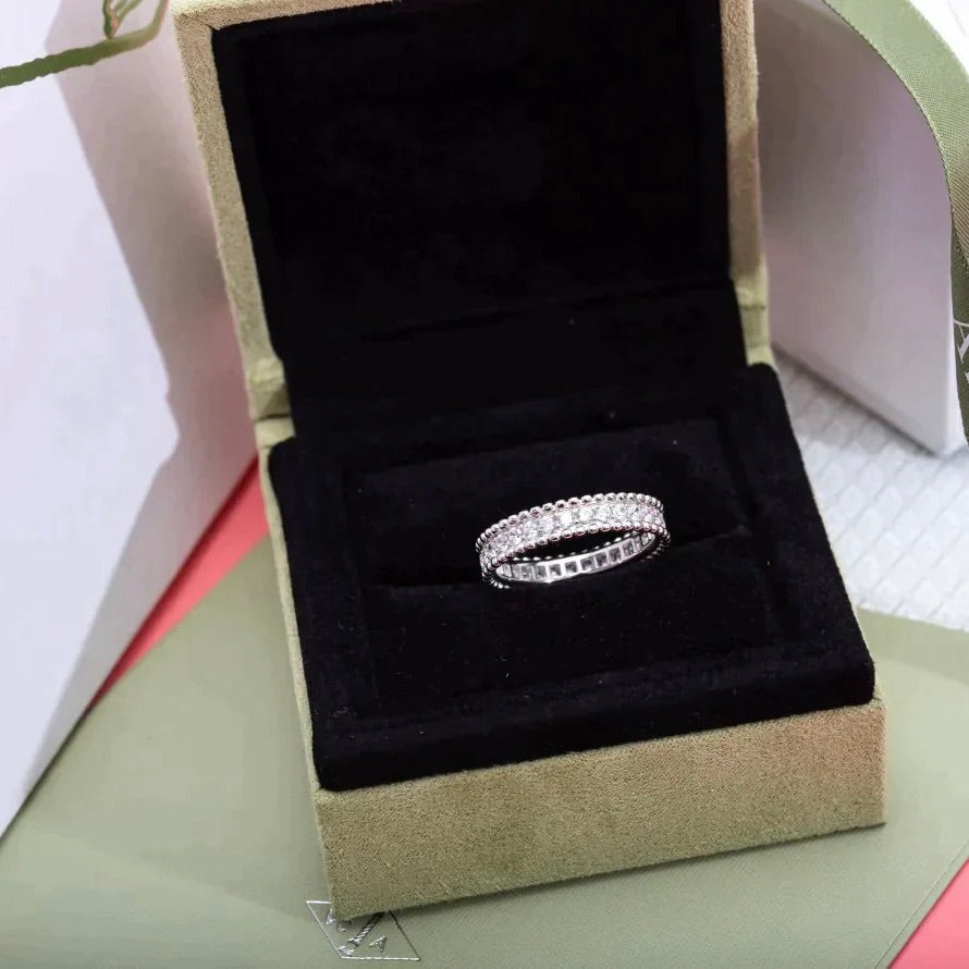 Mysitc PERLEE DIAMOND SILVER RING