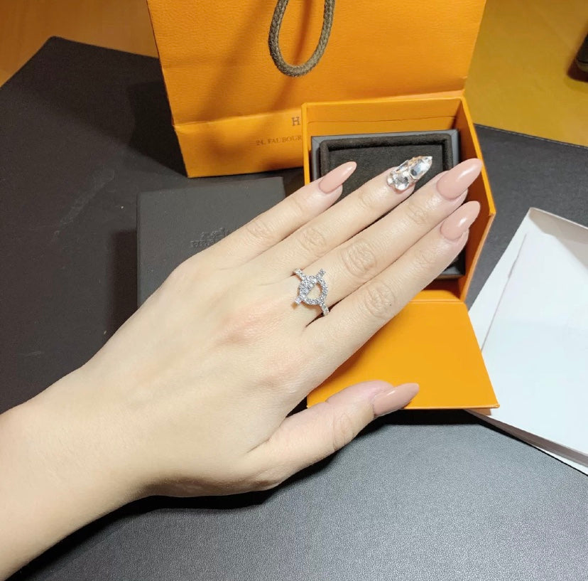 Mysitc ECHAPPEE RING SILVER DIAMOND