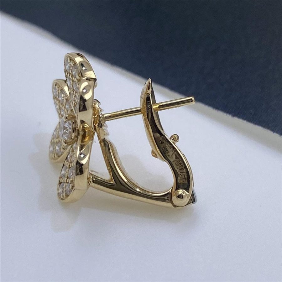 Mysitc FRIVOLE GOLD FLOWER DIAMOND EARRINGS