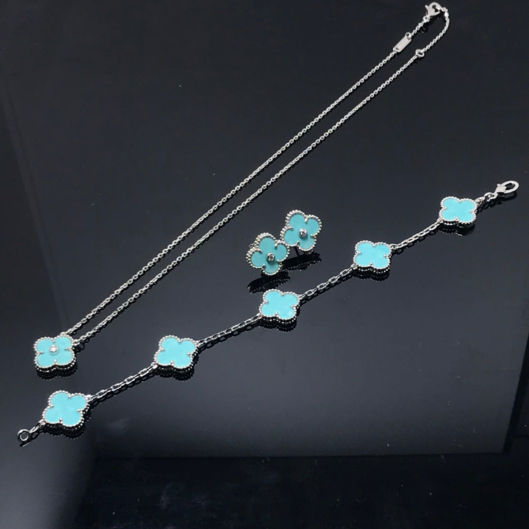 Mysitc CLOVER 1 DIAMOND BLUE SKY SILVER EARRINGS