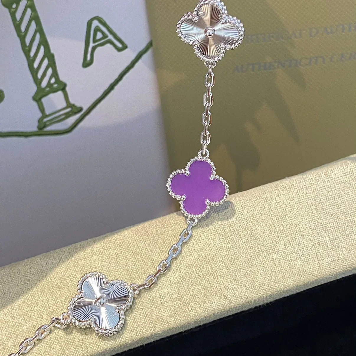 [Demi jewelry] CLOVER 5 MOTIF VIOLET BRACELET COLLECTION-new
