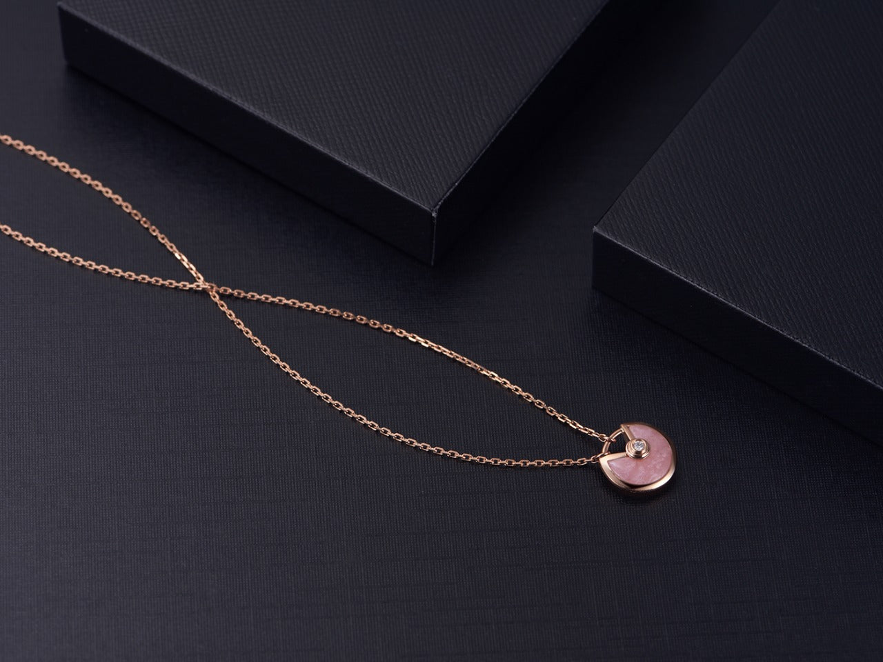 [Demi jewelry]AMULETTE ROSE GOLD PINK MOP NECKLACE