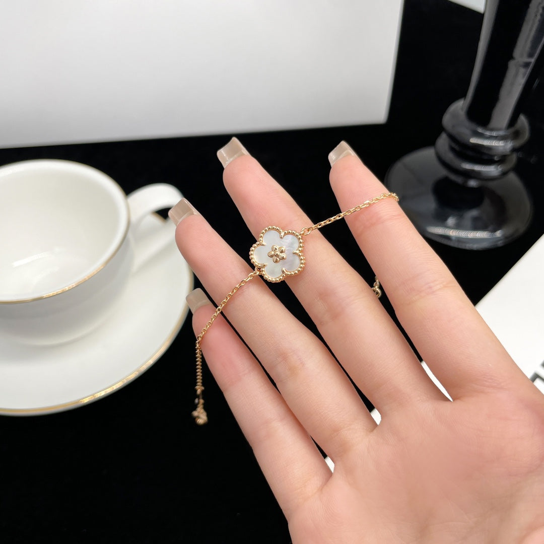[Mystic]LUCKY SPRING ROSE GOLD MOP BRACELET