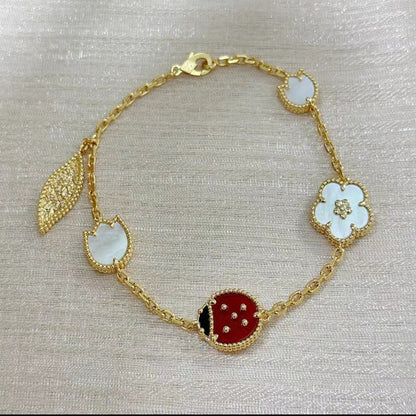 Mysitc LUCKY SPRING 5 MOTIF BRACELET