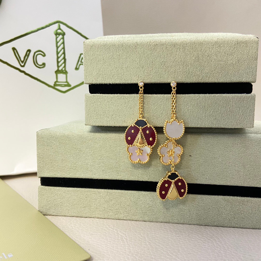 Mysitc LUCKY LADYBUG WHITE MOP EARRINGS