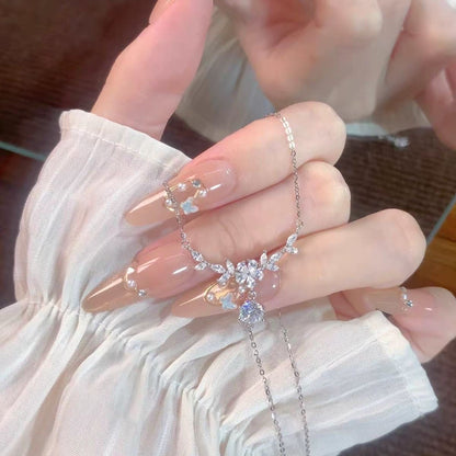 Women's Light Luxury Niche Premium Clavicle Necklace