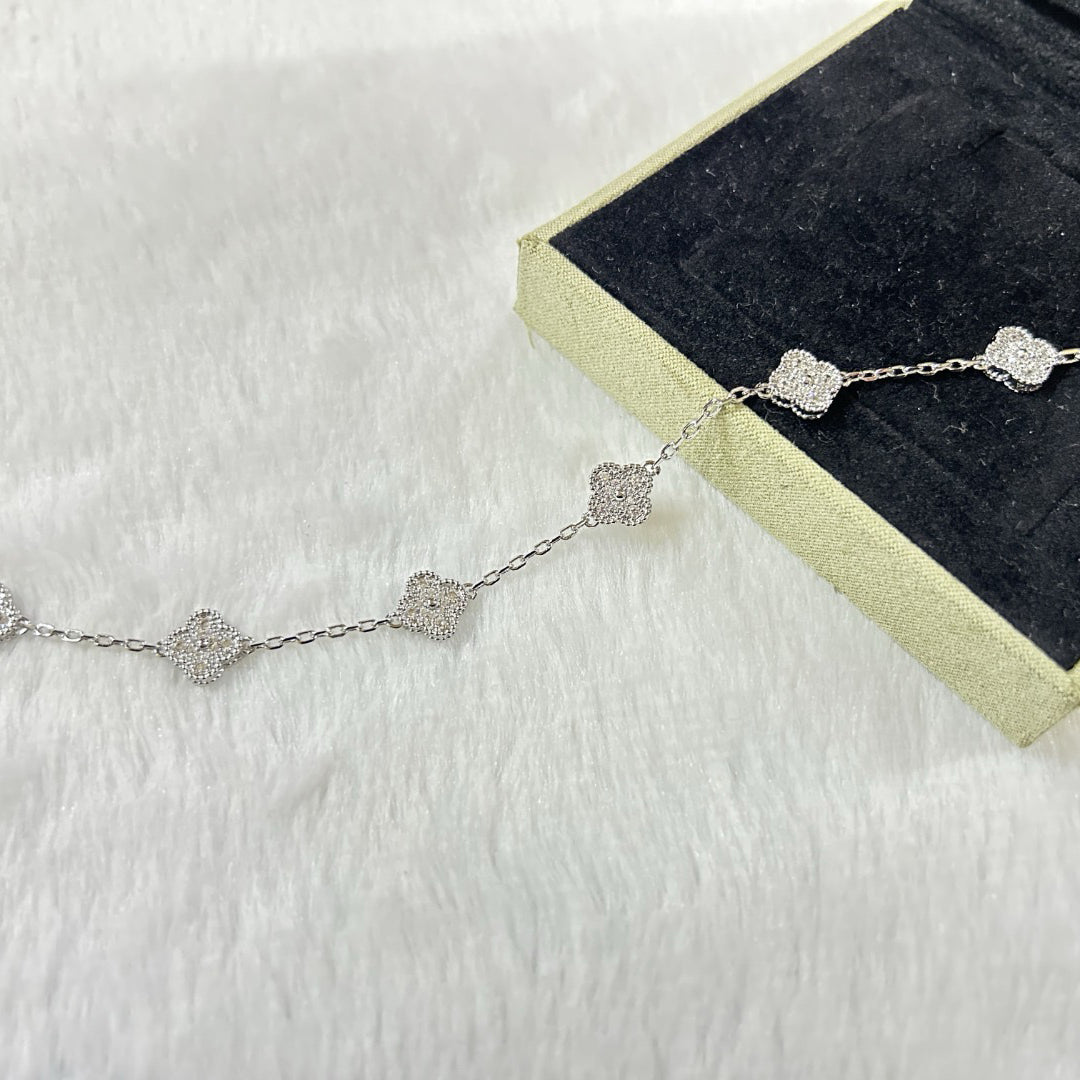 [Mystic]CLOVER 6 MOTIF DIAMOND BRACELET