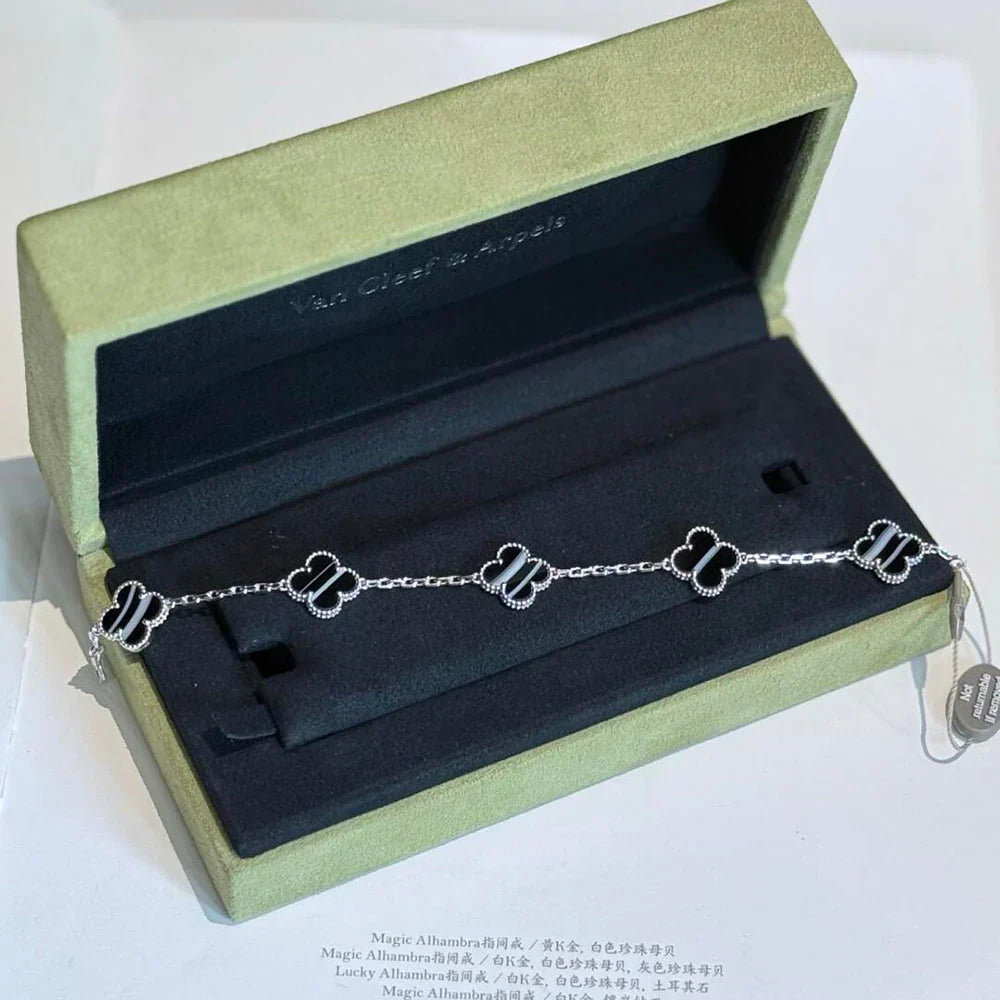 [Demi jewelry] CLOVER 5 MOTIF PULSAR STONE BRACELET COLLECTION-new