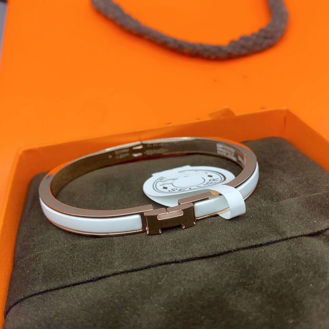 [Mystic]CLASSIC HM CLIC WHITE 8MM ENAMEL BRACELET