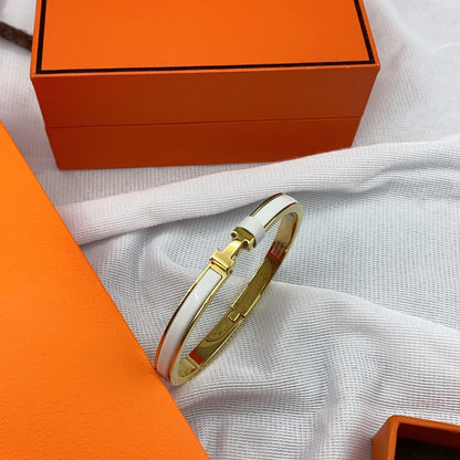[Mystic]CLASSIC HM CLIC WHITE 8MM ENAMEL BRACELET