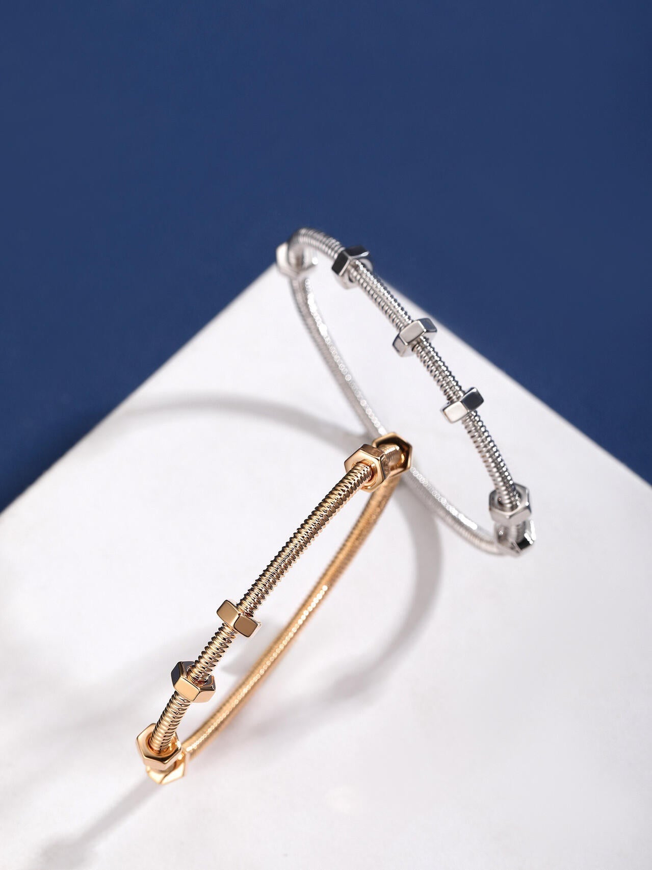 [Mysitc ]CT THREADED BRACELET