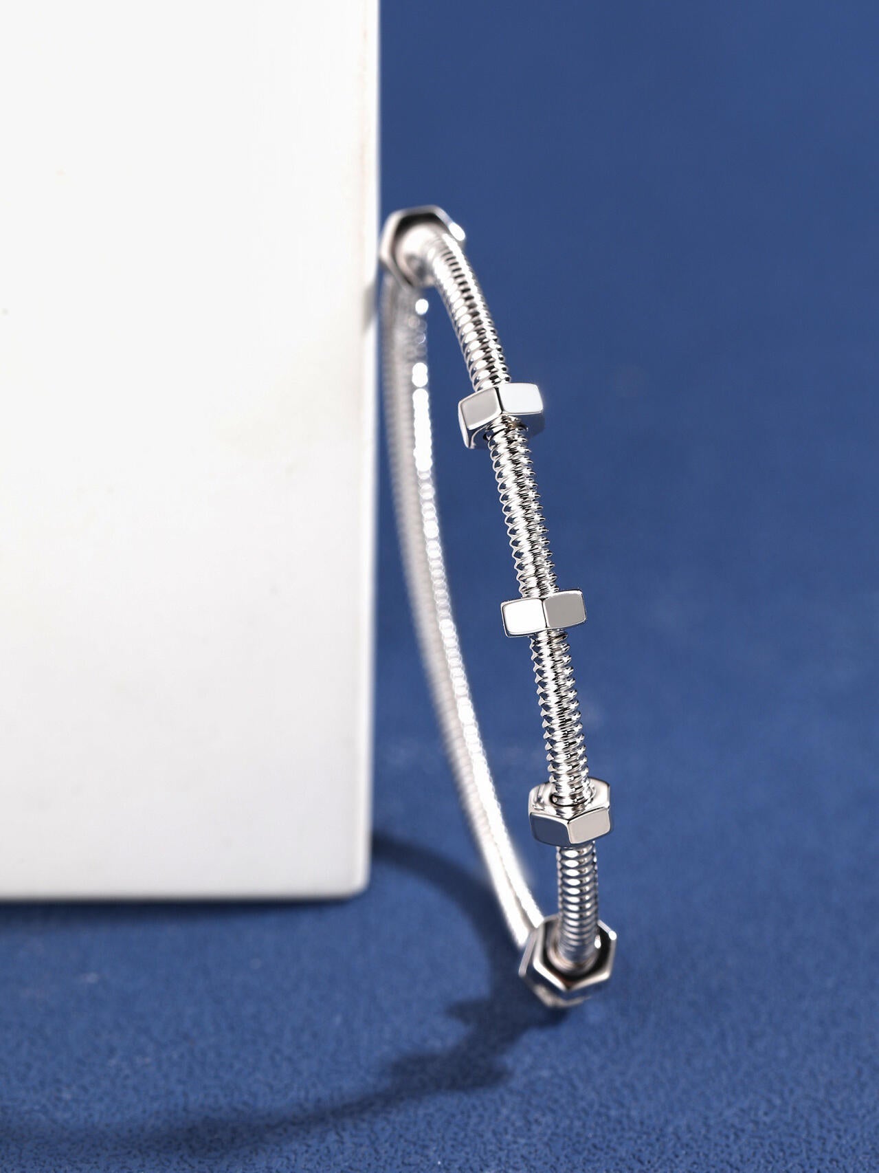 [Mysitc ]CT THREADED BRACELET