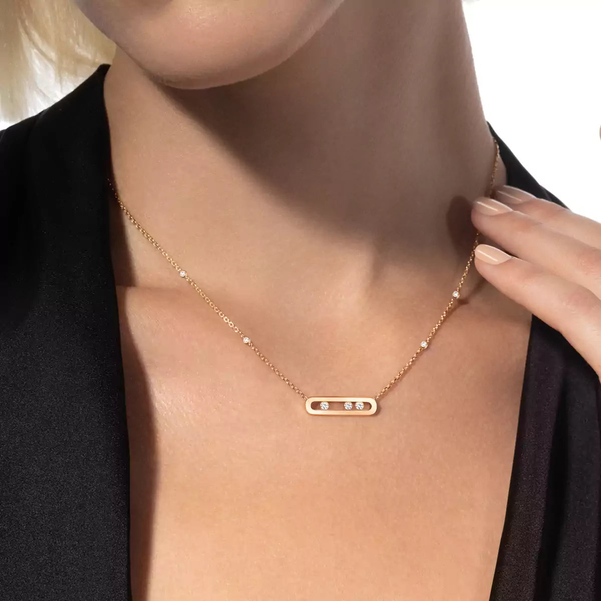 [Mystic ] Baby Move Gold Diamond Necklace