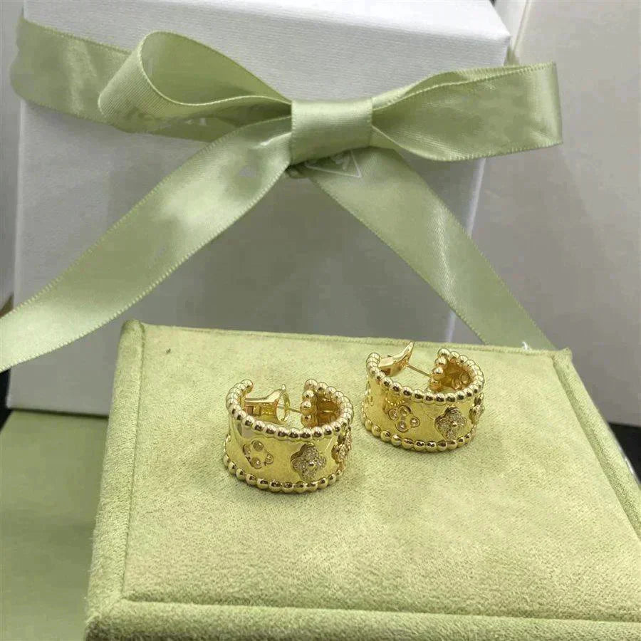 Mysitc PERLEE DIAMOND EARRINGS