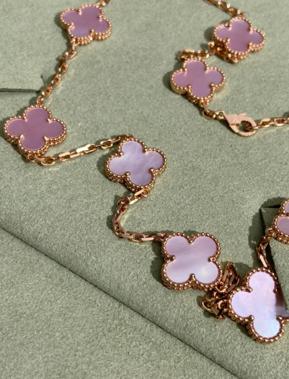 [Mystic]CLOVER 10 MOTIFS PINK CLAM NECKLACE